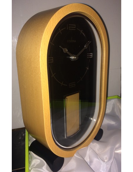 Reloj sobremesa de madera